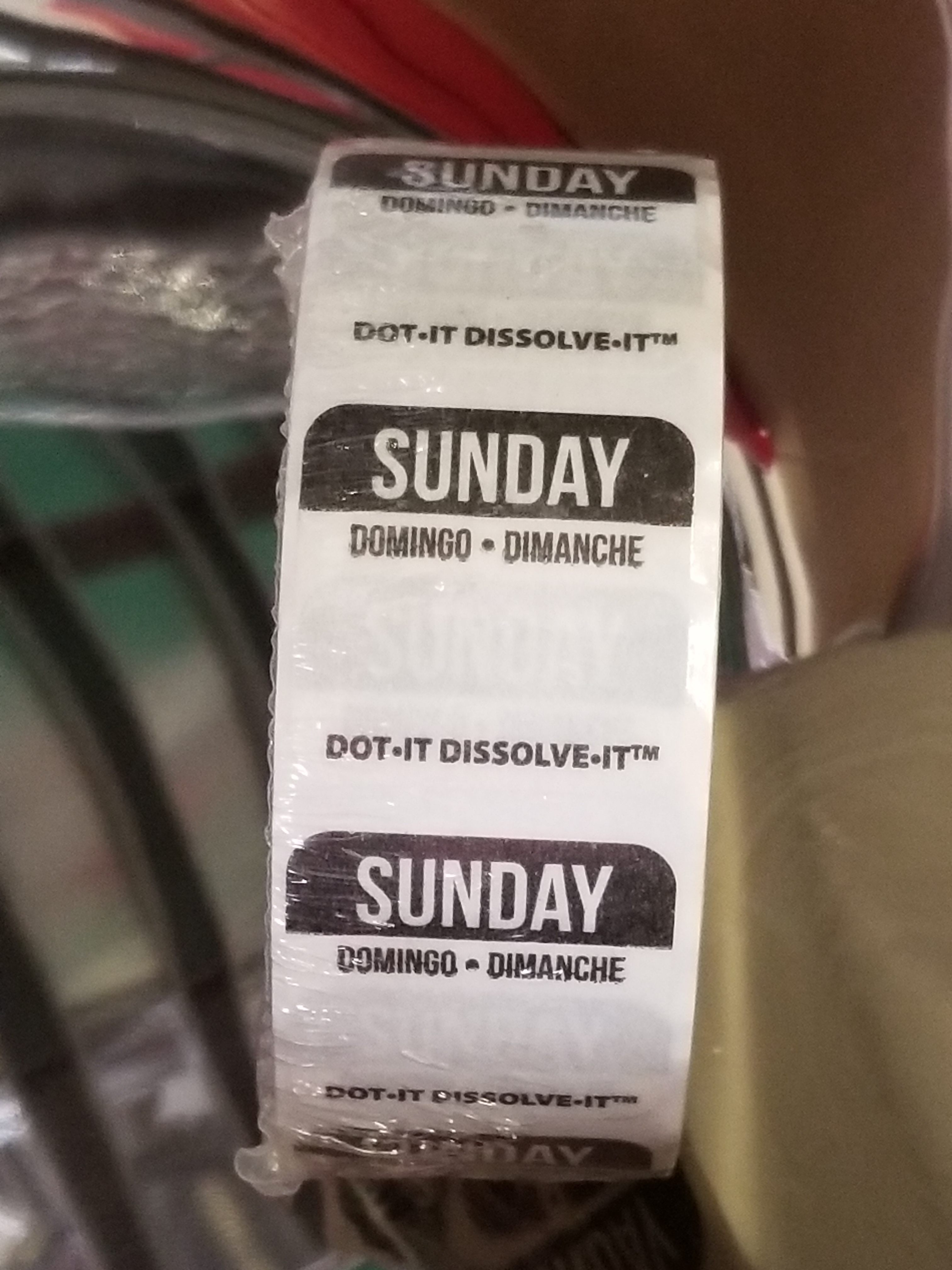 DISSOLVABLE DAY LABELS,  SUNDAY